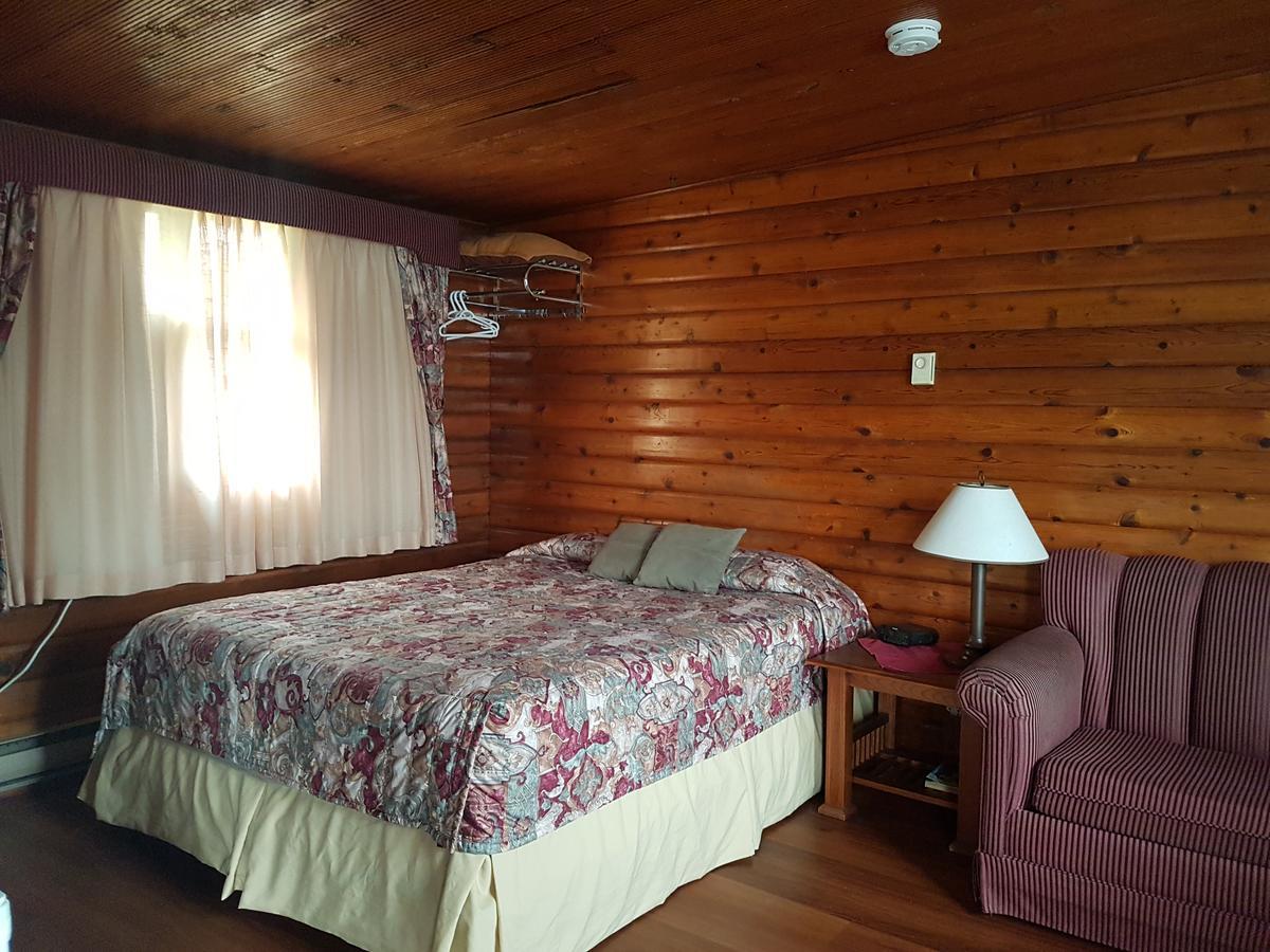 Flamingo Motel Κράνμπρουκ Εξωτερικό φωτογραφία